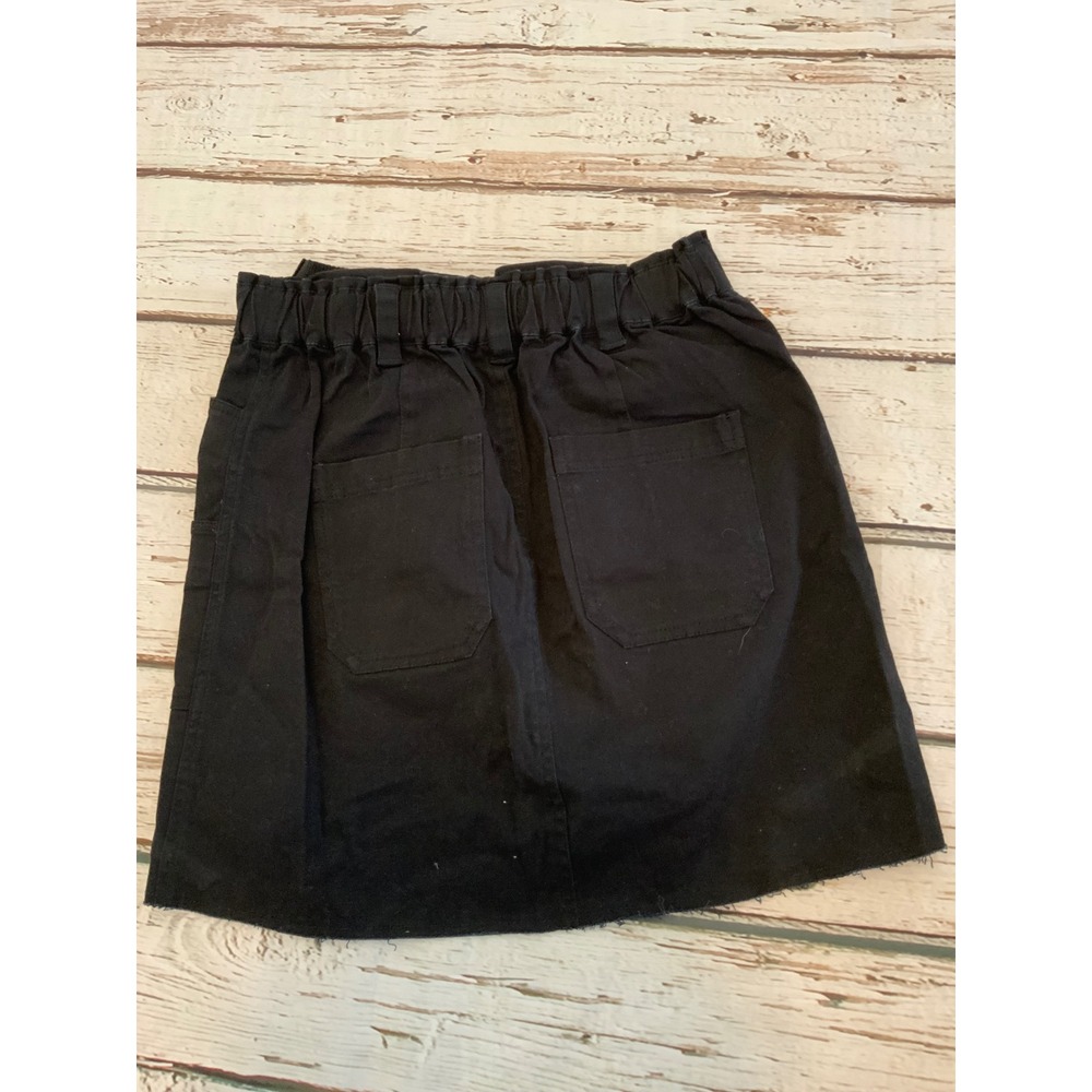 Hollister Ultra High Rise Utility Mini Skirt Black Belted Gorpcore Womens Medium - Picture 4 of 5
